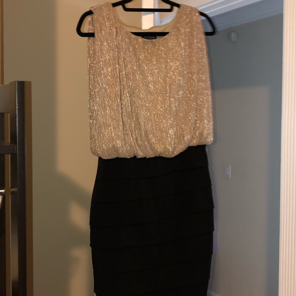 Gold dress for any occasion